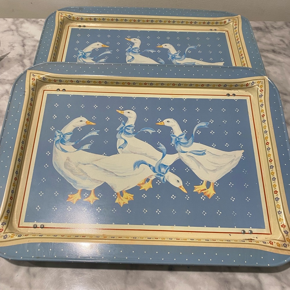 Vintage farm geese metal bed tray set of 2